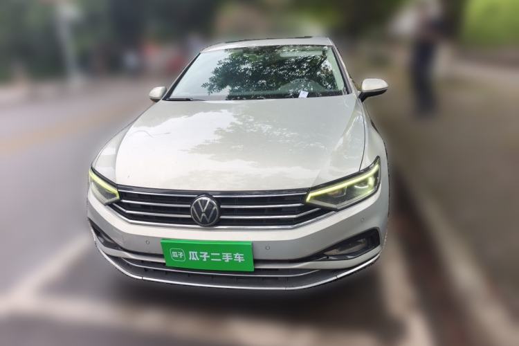 Used Volkswagen Magotan 2020 330TSI DSG Luxury Edition Front
