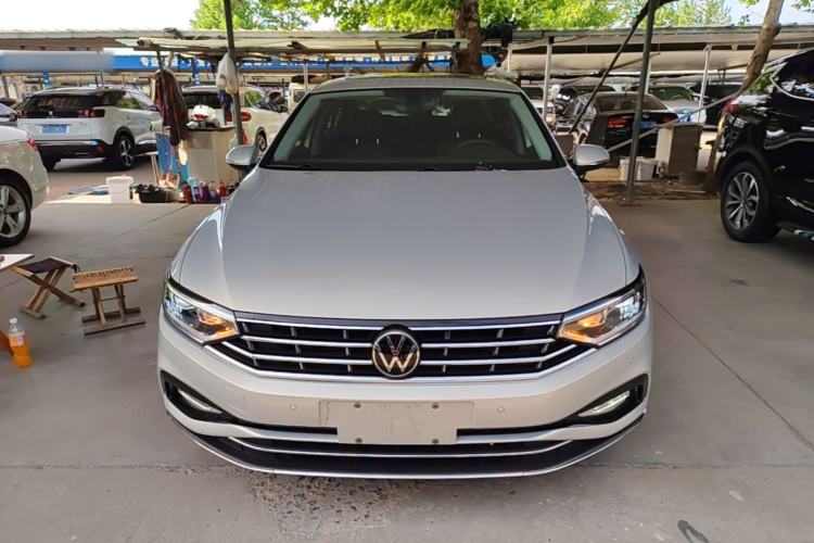 Used Volkswagen Magotan 2020 330TSI DSG Luxury Edition Front