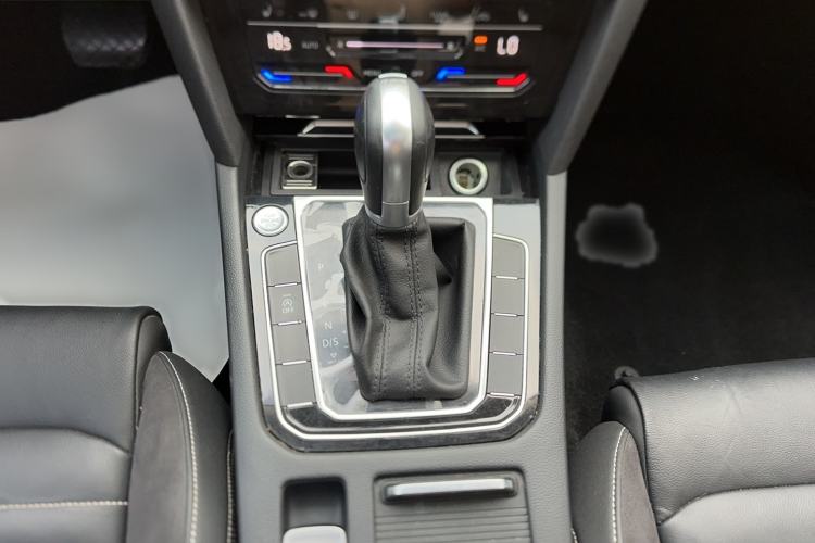 Used Volkswagen Magotan 2020 330TSI DSG Leading Model Gear Lever