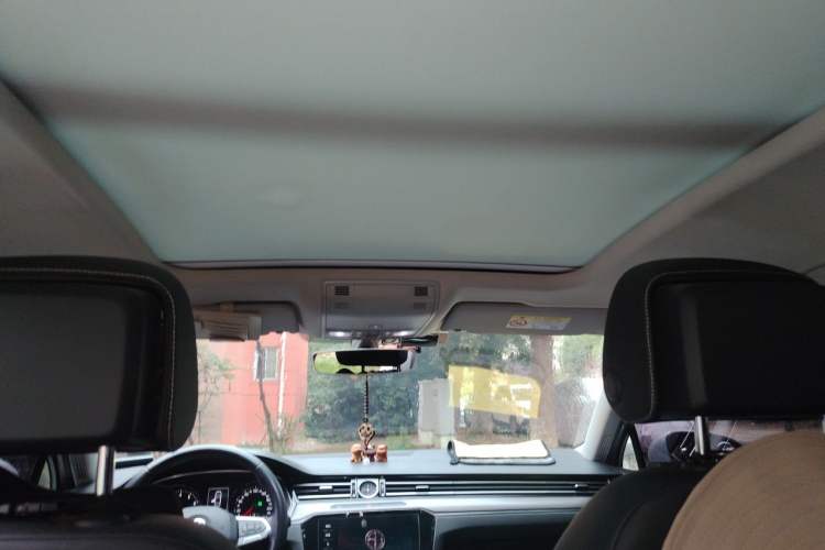 Used Volkswagen Magotan 2020 330TSI DSG Leading Model Headliner