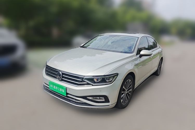 Used Volkswagen Magotan 2020 330TSI DSG Luxury Edition Guazi used car, China used car export, Used car for sale, Used  cars, Cheapest cars for sale
