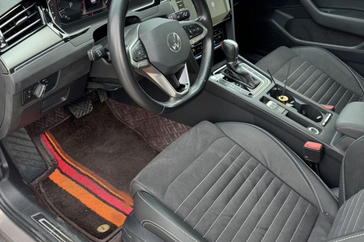 Used Volkswagen Magotan 2020 330TSI DSG Luxury Edition Interior 1