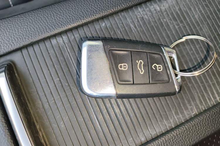 Used Volkswagen Magotan 2020 330TSI DSG Leading Model Interior 1