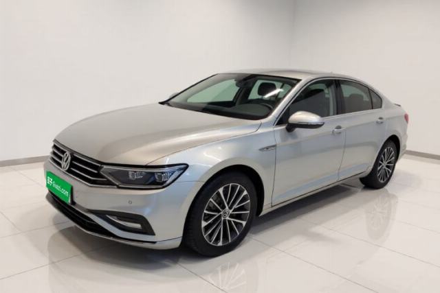 Używany Volkswagen Magotan 2020 330TSI DSG Luxury Edition