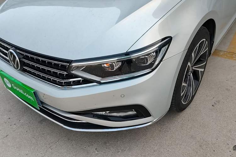Used Volkswagen Magotan 2020 330TSI DSG Luxury Edition Left Front Headlight