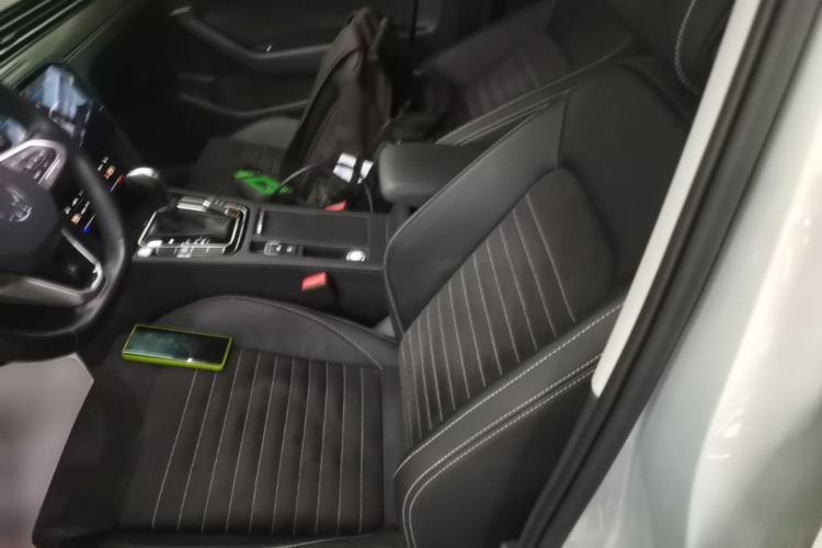 Used Volkswagen Magotan 2020 330TSI DSG Luxury Edition Left Front Seat
