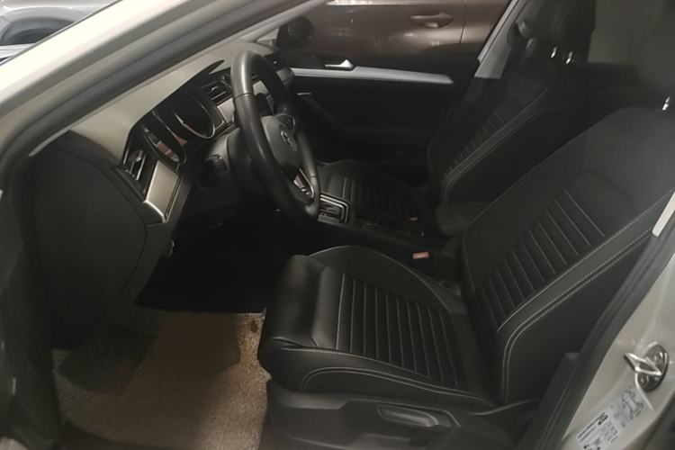 Used Volkswagen Magotan 2020 280TSI DSG Comfort Edition Left Front Seat