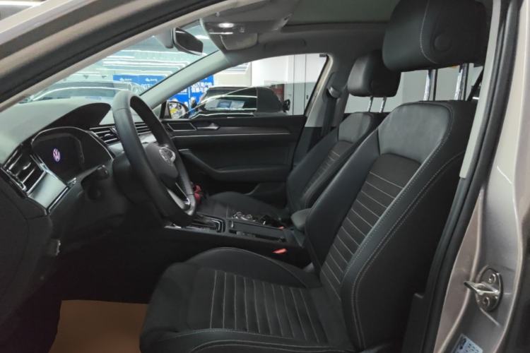Used Volkswagen Magotan 2020 330TSI DSG Luxury Edition Left Front Seat