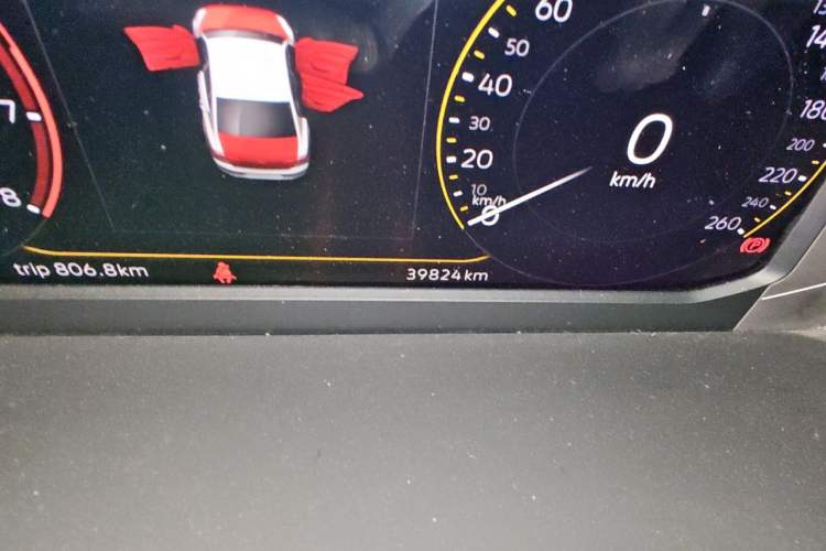Used Volkswagen Magotan 2020 330TSI DSG Luxury Edition Odometer Close Up