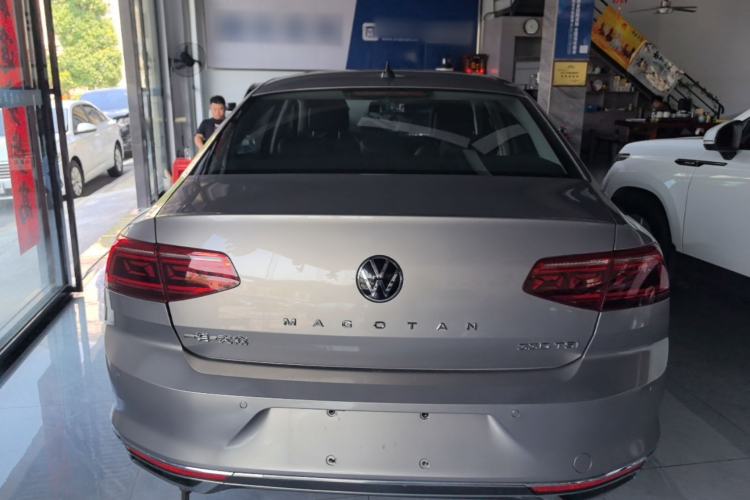 Used Volkswagen Magotan 2020 330TSI DSG Leading Model Rear