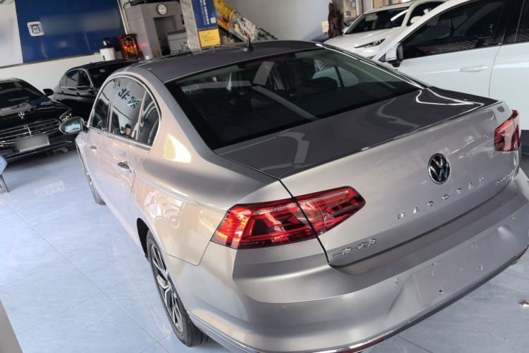 Used Volkswagen Magotan 2020 330TSI DSG Leading Model Rear Left 45 Deg