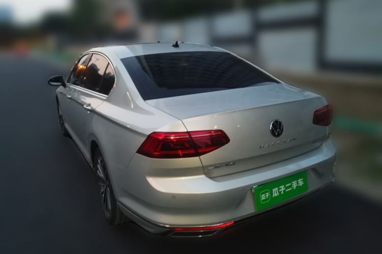 Used Volkswagen Magotan 2020 330TSI DSG Luxury Edition Rear Left 45 Deg