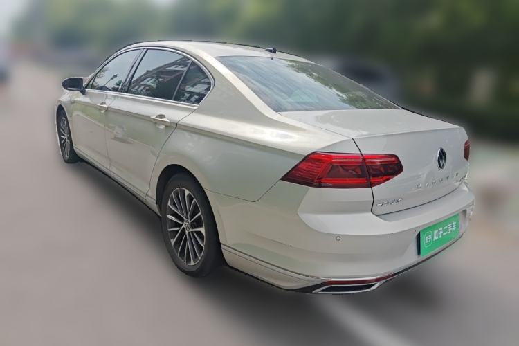 Used Volkswagen Magotan 2020 330TSI DSG Luxury Edition Rear Left 45 Deg