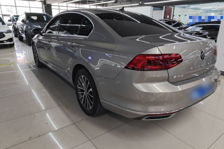 Used Volkswagen Magotan 2020 330TSI DSG Luxury Edition Rear Left 45 Deg