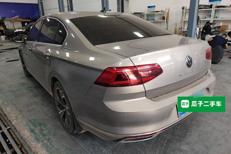 Used Volkswagen Magotan 2020 330TSI DSG Leading Model Rear Left 45 Deg