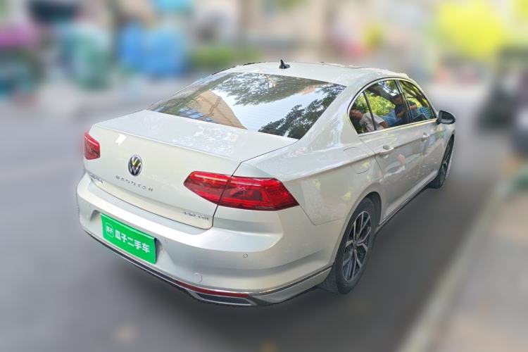 Used Volkswagen Magotan 2020 330TSI DSG Leading Model Rear Right 45 Deg