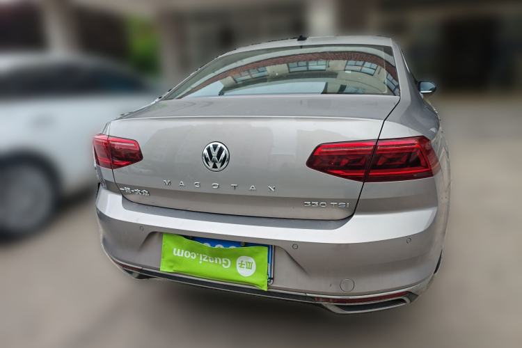 Used Volkswagen Magotan 2020 330TSI DSG Luxury Edition Rear