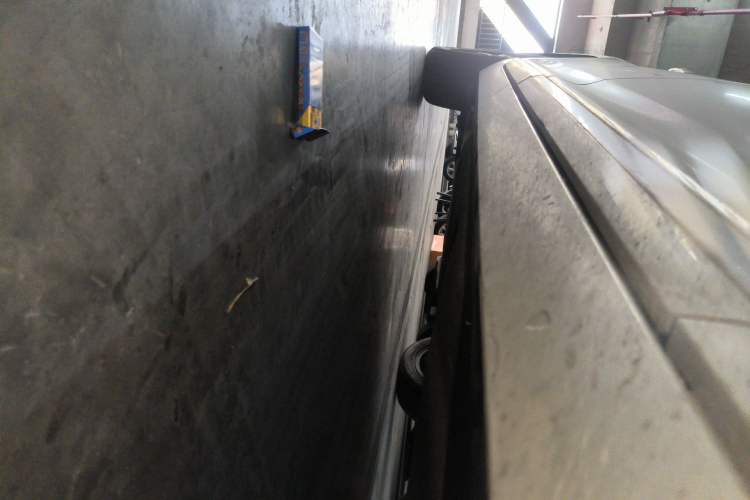 Used Volkswagen Magotan 2020 330TSI DSG Leading Model Right Side Sill