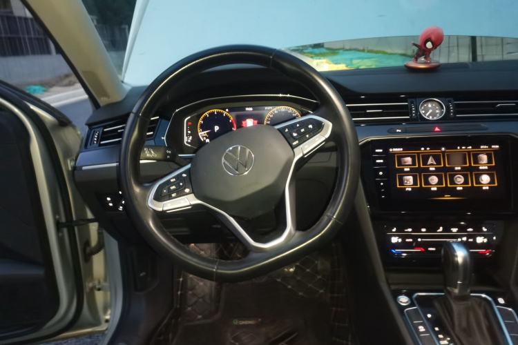 Used Volkswagen Magotan 2020 330TSI DSG Luxury Edition Steering Wheel
