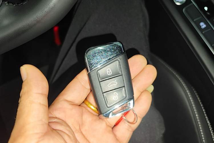 Used Volkswagen Magotan 2020 380TSI DSG Luxury Version Vehicle Key