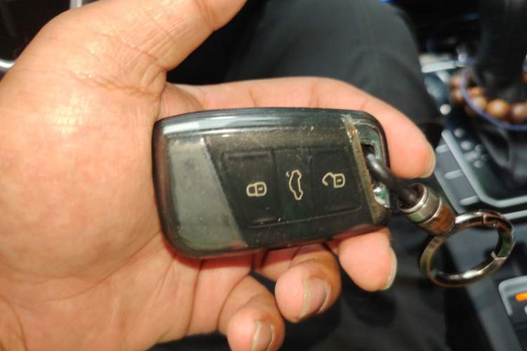 Used Volkswagen Magotan 2020 330TSI DSG Leading Model Vehicle Key