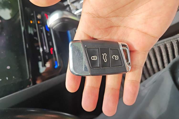 Used Volkswagen Magotan 2020 330TSI DSG Luxury Edition Vehicle Key