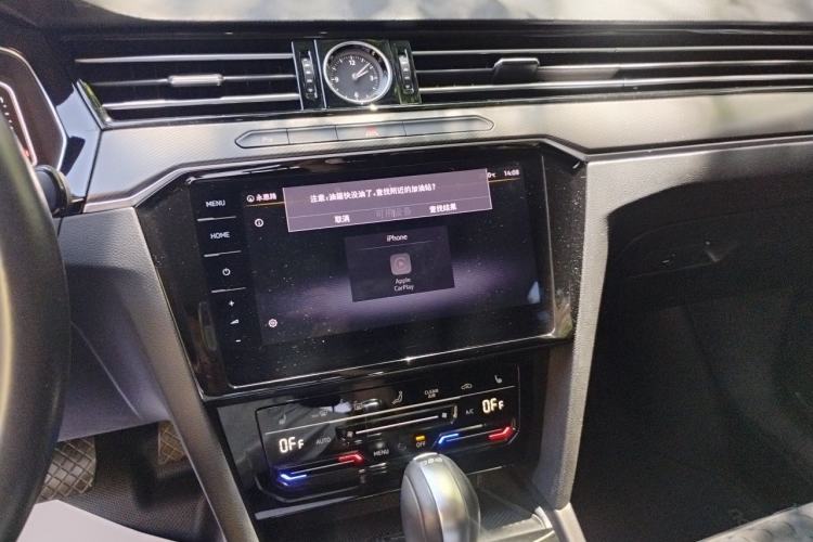 Used Volkswagen Magotan 2020 330TSI DSG Luxury Edition Audio And AC Panel