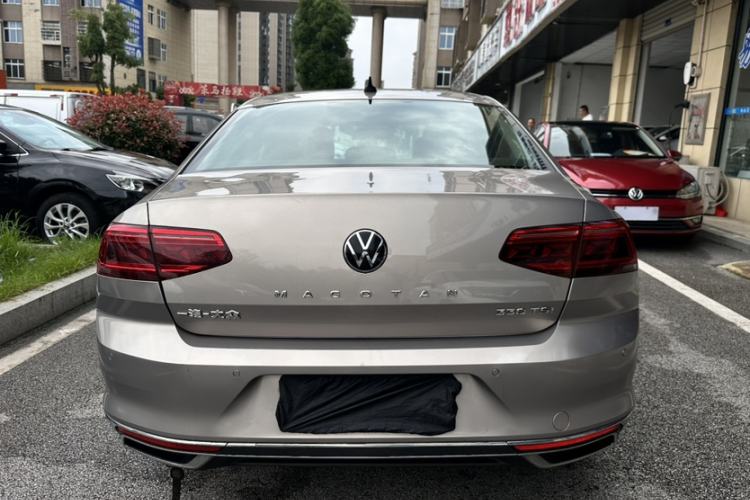 Used Volkswagen Magotan 2020 330TSI DSG Leading Model Exterior 4
