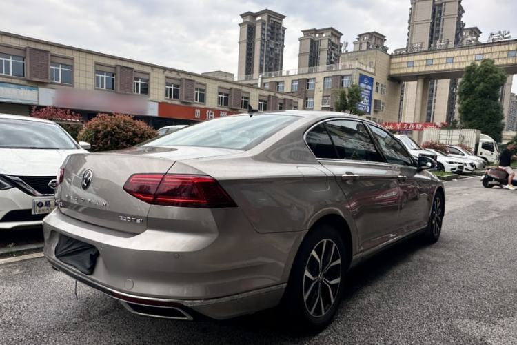 Used Volkswagen Magotan 2020 330TSI DSG Leading Model Exterior 5