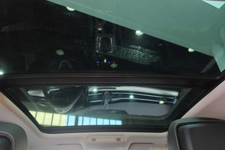 Used Volkswagen Magotan 2020 380TSI DSG Luxury Version Headliner