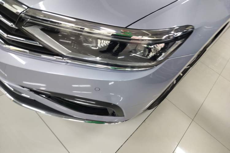 Used Volkswagen Magotan 2020 380TSI DSG Luxury Version Left Front Headlight