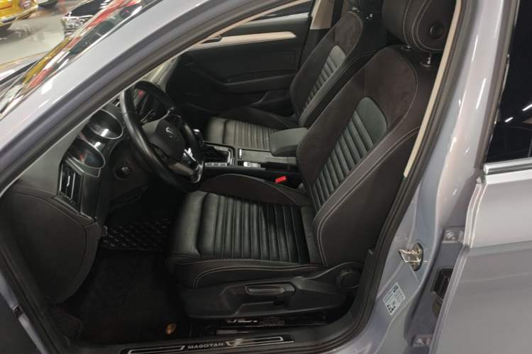 Used Volkswagen Magotan 2020 280TSI DSG Comfort Edition Left Front Seat
