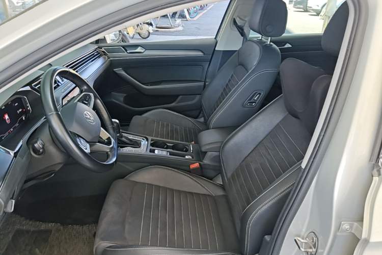Used Volkswagen Magotan 2020 330TSI DSG Luxury Edition Left Front Seat
