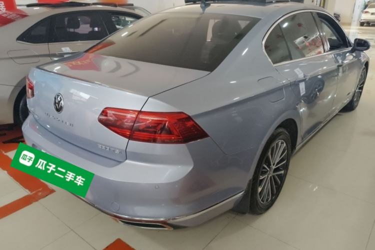 Used Volkswagen Magotan 2020 330TSI DSG Luxury Edition Rear Right 45 Deg