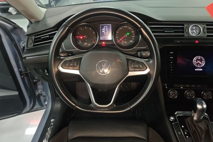 Used Volkswagen Magotan 2020 280TSI DSG Comfort Edition Steering Wheel