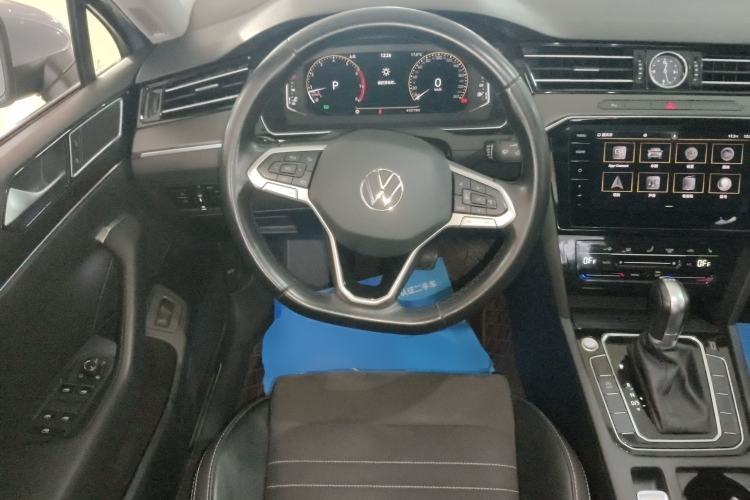 Used Volkswagen Magotan 2020 330TSI DSG Luxury Edition Steering Wheel