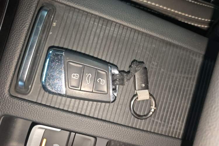 Used Volkswagen Magotan 2020 280TSI DSG Comfort Edition Vehicle Key