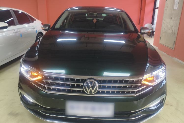 Used Volkswagen Magotan 2020 330TSI DSG Luxury Edition Exterior 1