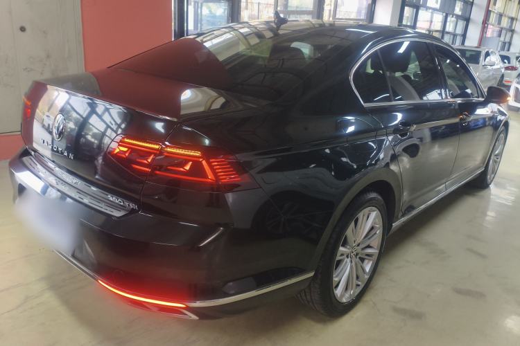 Used Volkswagen Magotan 2020 330TSI DSG Luxury Edition Exterior 5