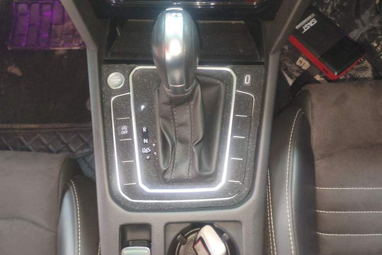 Used Volkswagen Magotan 2020 330TSI DSG Luxury Edition Gear Lever
