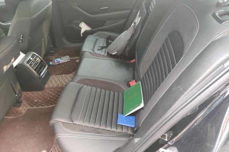 Used Volkswagen Magotan 2020 330TSI DSG Leading Model Left Rear Seat