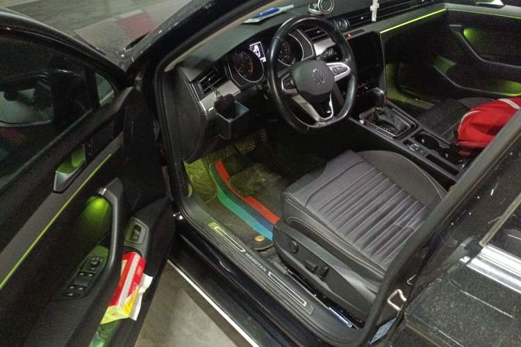 Used Volkswagen Magotan 2020 280TSI DSG Comfort Edition Driver Seat