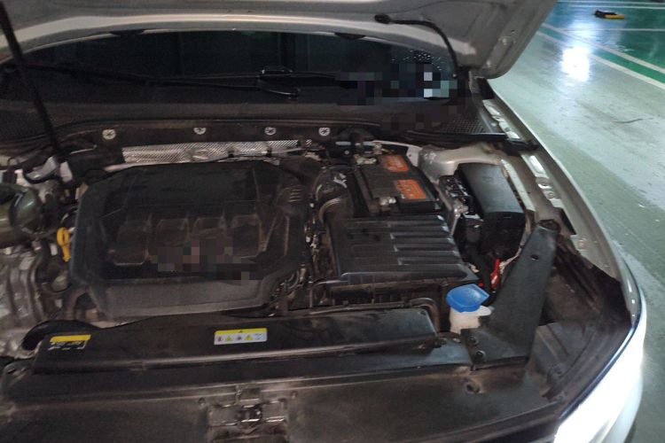 Used Volkswagen Magotan 2020 330TSI DSG Leading Model Engine Bay Left