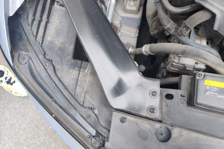 Used Volkswagen Magotan 2020 330TSI DSG Luxury Edition Engine Bay Right