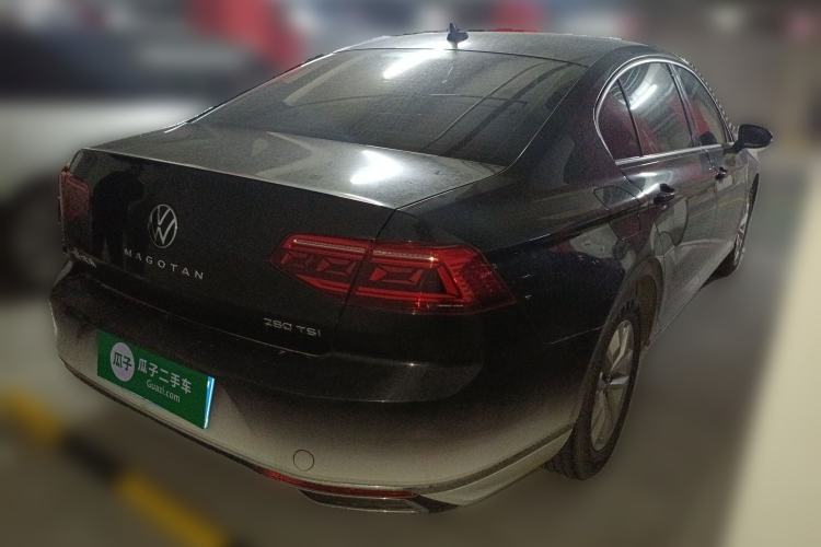 Used Volkswagen Magotan 2020 280TSI DSG Comfort Edition Rear Right 45 Deg