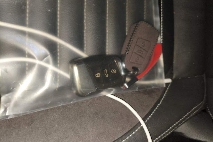 Used Volkswagen Magotan 2020 330TSI DSG Leading Model Vehicle Key