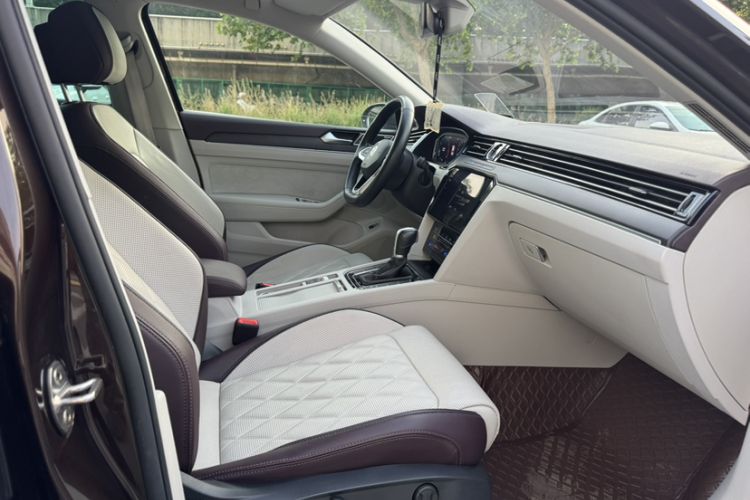 Used Volkswagen Magotan 2020 380TSI DSG Flagship Edition Interior 3