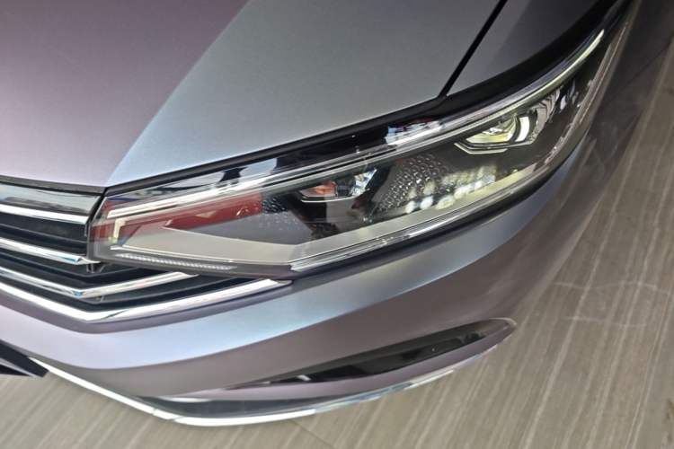 Used Volkswagen Magotan 2020 330TSI DSG Leading Model Left Front Headlight