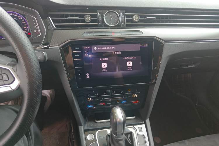 Used Volkswagen Magotan 2020 330TSI DSG Luxury Edition Audio And AC Panel