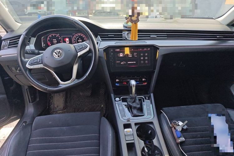 Used Volkswagen Magotan 2020 330TSI DSG Luxury Edition Center Console